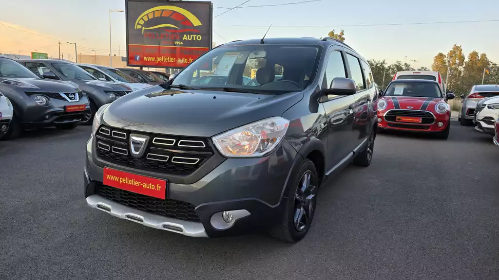 Acheter DACIA LODGY 1.2 TCe 115 7 places Stepway - Pelletier Auto