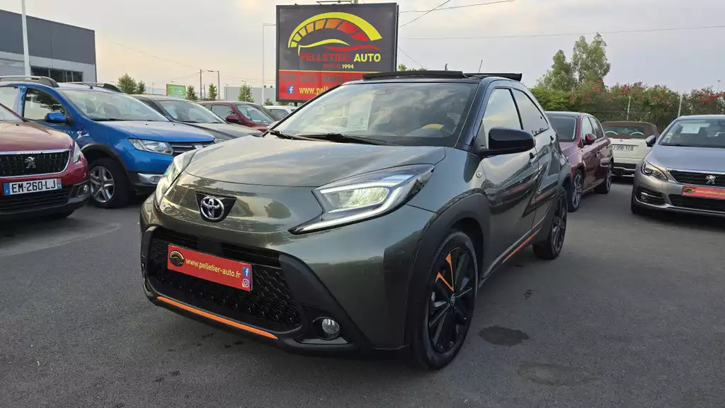 Acheter TOYOTA AYGO X 1.0 VVT-i 72 S-CVT Air Design - Pelletier Auto