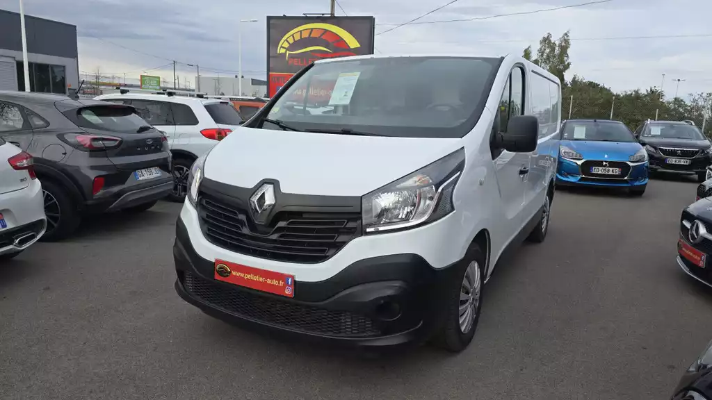 Acheter RENAULT TRAFIC FGN L1H1 1000 KG DCI 120 ENERGY GRAND CONFORT - Pelletier Auto