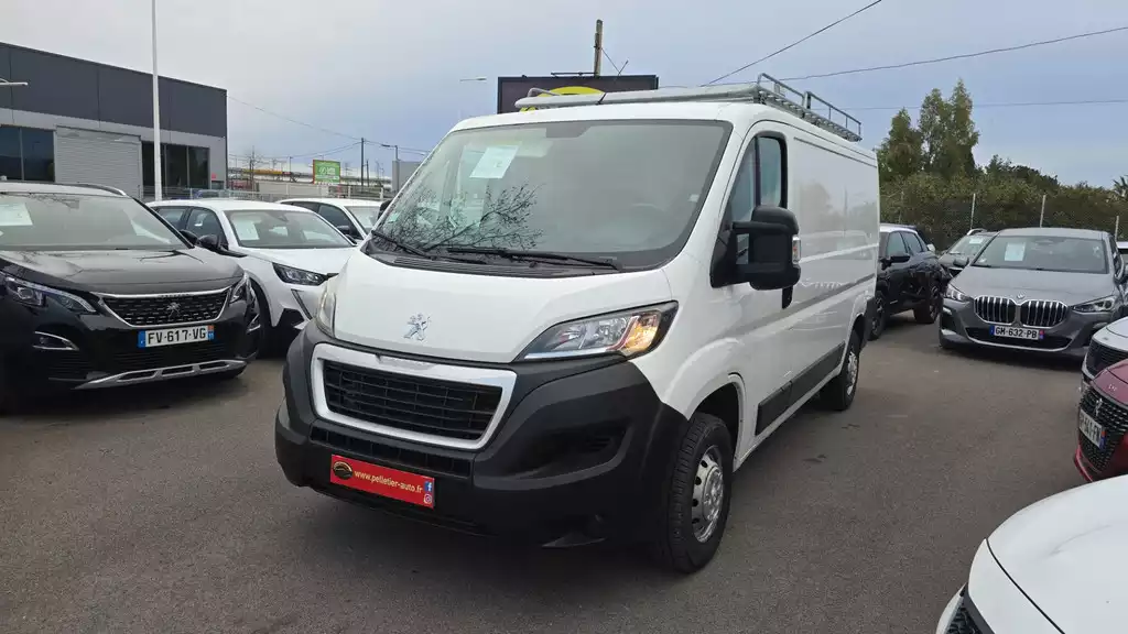 Acheter Peugeot BOXER COMBI 333 L2H2 Access BlueHDi 110 - Pelletier Auto
