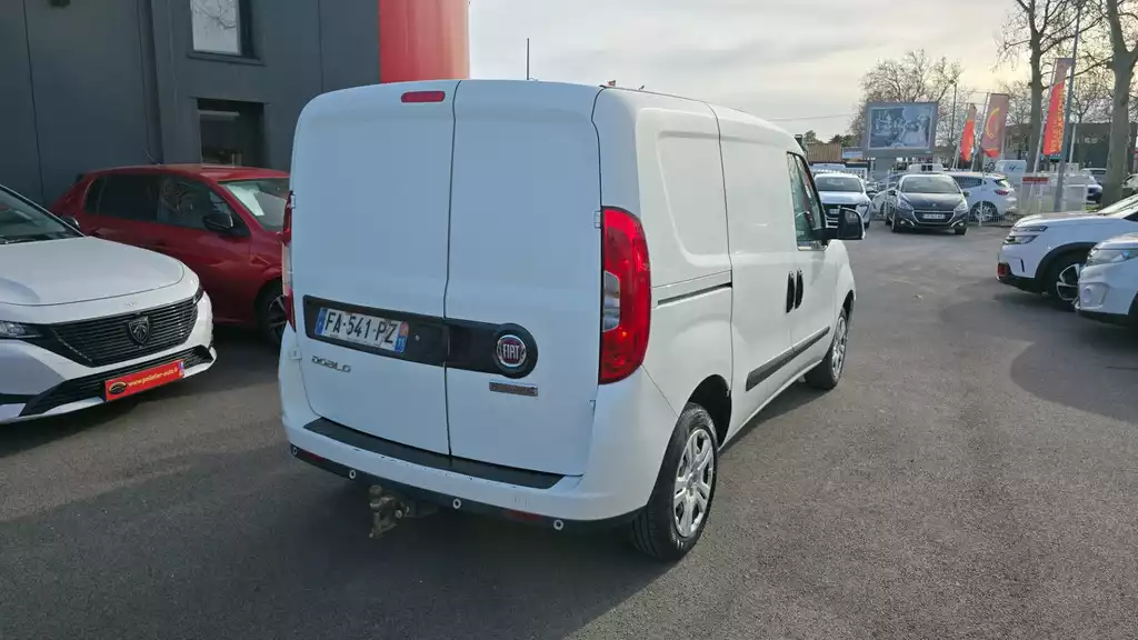 Fiat Doblò  Cargo / Plateau
