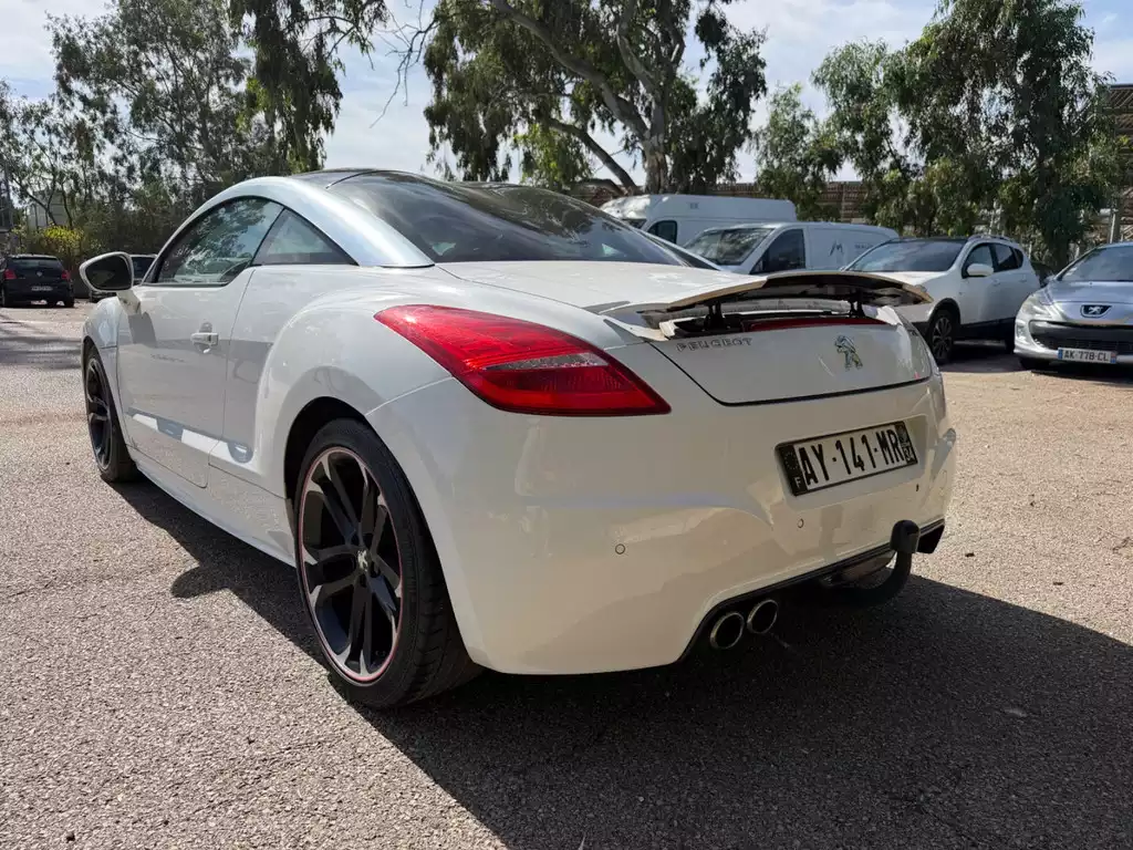 Peugeot RCZ