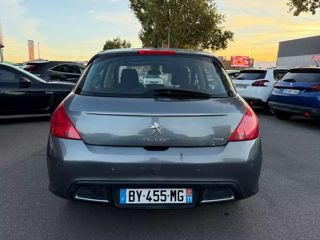 Peugeot 308